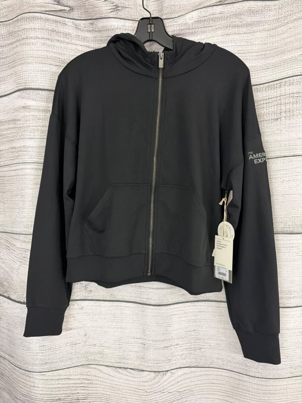 NWT Vuori Halo Modern Full Zip American Express Hoodie Size S